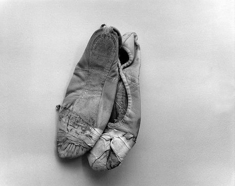 Worn Out Ballet Shoes | 1987 | By: grg_kimball | Flickr - Photo ... Shall We Dance, En Pointe, Ballet Beautiful, Tiny Dancer, Ballet Costumes, Point Shoes, Pointe Shoes, Dance Life, Ballet Slippers