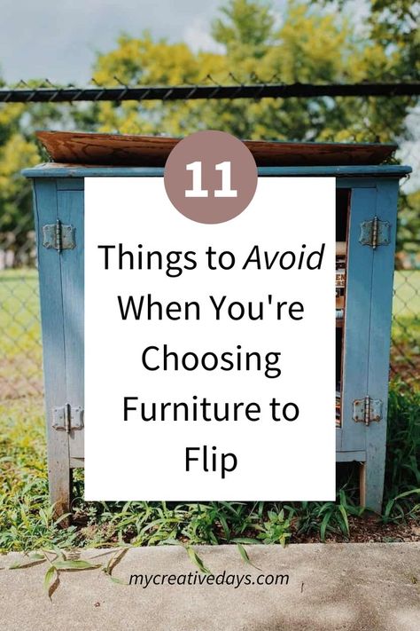 Flip Furniture For Profit, Thrift Furniture, Diy Furniture Repair, Flip Furniture, Furniture Flipping Business, Diy Furniture Flip, Scrub Corpo, Diy Furniture Renovation, Furniture Rehab