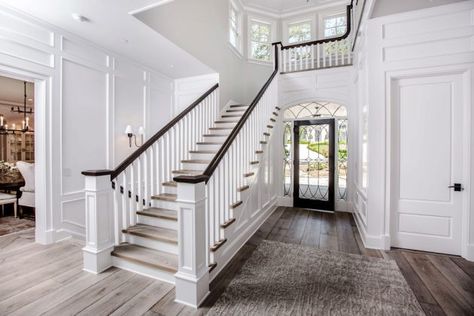 18 Astonishing Staircase Designs With A Focus On Elegance And Functionality Craftsman Staircase, Wood Stair Treads, Transitional Staircase, Rustic Staircase, Hall Designs, Staircase Designs, Traditional Staircase, Residential Flooring, Timeless Interiors