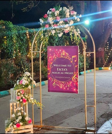 Welcome Name Board For Wedding, Sangeet Name Board, Welcome Standee For Wedding, Name Board For Wedding Entrance, Selfie Corner Ideas For Wedding, Varmala Stage, Canvas Guest Book Wedding, Indian Wedding Decorations Receptions, Small Wedding Decor