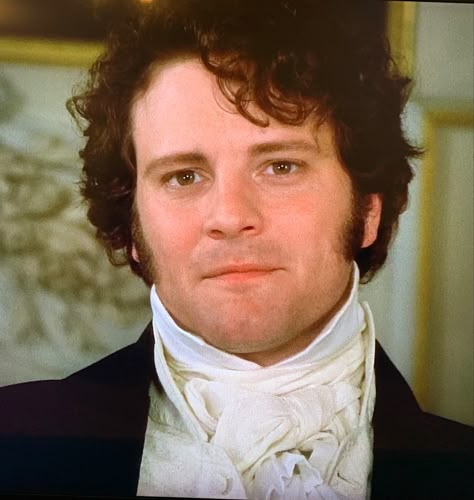 Colin Firth Mr Darcy, Pride & Prejudice Movie, Darcy Pride And Prejudice, Jennifer Ehle, Jane Austen Movies, Darcy And Elizabeth, Daniel Brühl, Regency Era Fashion, Jane Austin