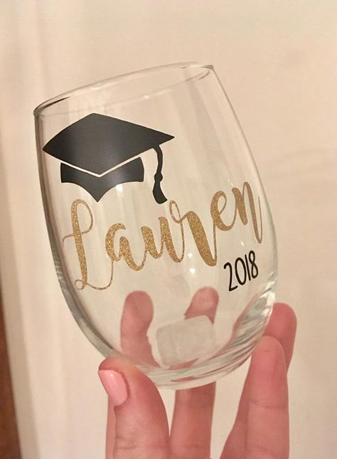 Graduation Glasses Ideas, Medical School Graduation Gift, Law School Graduation Gift, Graduation Gifts For Guys, Custom Graduation Gift, Best Graduation Gifts, Unique Graduation Gifts, Graduation Party Planning, Graduation Gifts For Daughter