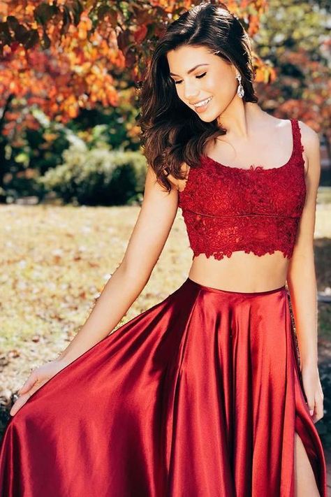 Formal Dresses Two Piece, Dresses Two Piece, Burgundy Formal Dress, Two Piece Prom, Burgundy Evening Dress, Split Prom Dresses, Winter Formal Dresses, Floor Length Prom Dresses, Prom Dresses Two Piece