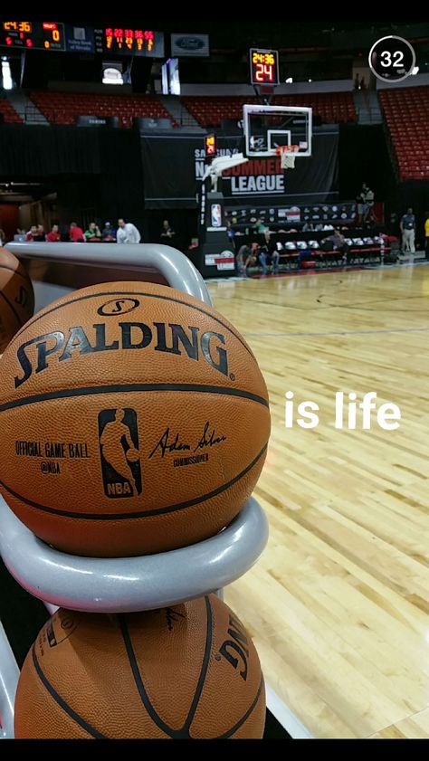 Basketball is life. Ryan Shay, Ohio State Basketball, Basketball Motivation, Fantasy Basketball, Basketball Memes, Bola Basket, I Love Basketball, Basketball Tips, Basketball Workouts