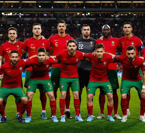 World Cup qualifier against Turkey Portugal Fc, Portugal Team, Portugal Soccer, Portugal National Team, Football Jersey Shirt, Cristino Ronaldo, World Cup Qualifiers, Cute Funny Pics, Womens Trendy Dresses