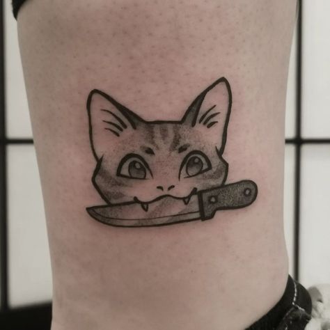 Goth Frog Tattoo, Cat Holding Knife Tattoo, Cat Teeth Tattoo, Cat With Knife Drawing, Cat With Knife Tattoo, Punk Cat Tattoo, Cool Flash Tattoos, Tattoo Mural, Gore Tattoo