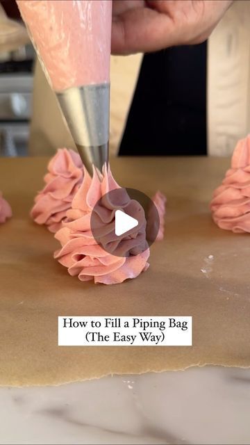 How To Put Piping Tip On Bag, How To Fill A Piping Bag Video, Icing Bag Tips, Piping Bags Diy, How To Set Up Piping Bag, How To Put Frosting In A Piping Bag, Pipping Bag Technique, How To Fill Piping Bag, How To Make A Piping Bag