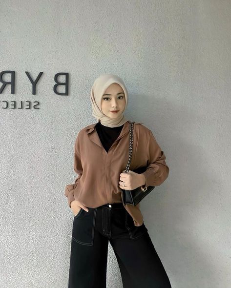 Ootd Brown Hijab Casual, Outfit Kulot, Mix And Match Outfits Hijab, Outfit Ngampus, Outfit Hijab Casual, Ootd Hijab Casual, Outfit Korean Style, Muslim Outfits Casual, Casual Hijab