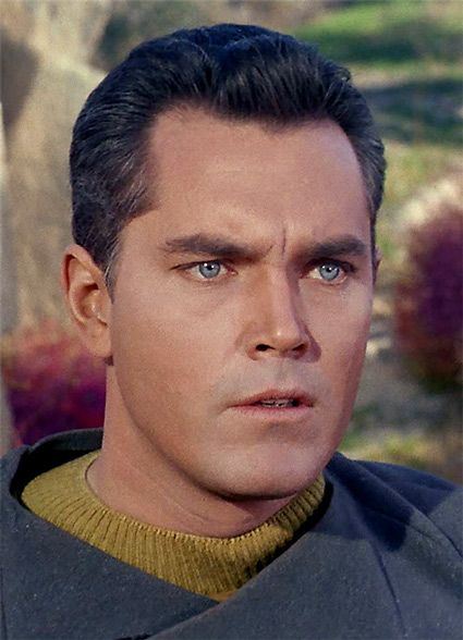 Star Trek - Jeffrey Hunter - Christopher Pike Chris Pike Star Trek, New Star Trek Movie, Christopher Pike, Captain Kirk William Shatner, Jeffrey Hunter, Star Trek Strange New Worlds Kirk, Star Trek: Voyager, Celebrities Who Died, Star Trek Cast