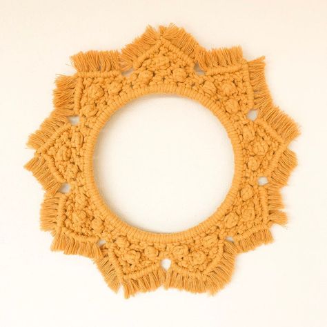 Macrame Mandala, Wooden Embroidery Hoops, Yellow Mustard, Crochet Videos Tutorials, Macrame Ideas, Unique Crochet, Macrame Patterns, Macrame Wall, Macrame Wall Hanging