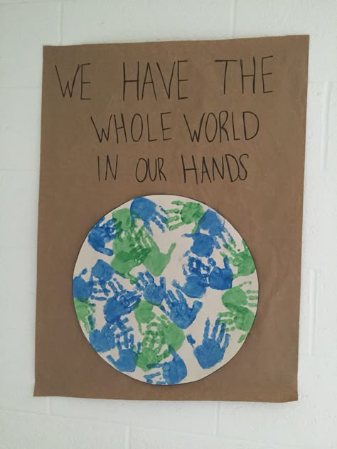 Earth Week Crafts, Earth Day Preschool Activities, Earth Day Craft, Daycare Lesson Plans, Earth Activities, Space Week, Space Crafts For Kids, Earth Week, Earth Craft