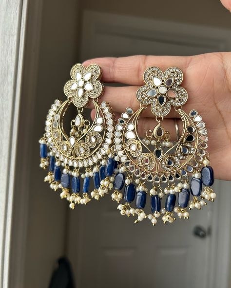 Stylish Jewelry Accessories, Wedding Jewellery Designs, Indian Wedding Jewelry Sets, Indian Accessories, Indian Bridal Jewelry Sets, Pretty Jewelry Necklaces, Fancy Jewellery Designs, Indian Jewellery Design Earrings, Earrings Indian