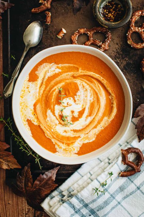 Pumpkin Tomato Soup is a rich, velvety blend of pumpkin's earthy sweetness and tomatoes' vibrant tanginess in every spoonful. Tomato Soup Recipe, Pumpkin Soup Recipe, Fall Soup Recipes, Best Soup Recipes, How To Make Pumpkin, Tomato Soup Recipes, Fall Soups, Food Projects, Pumpkin Soup