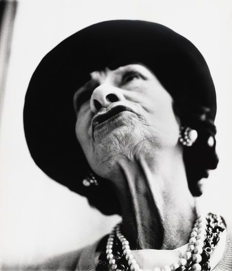 Richard Avedon. Gabrielle Chanel, couturière, Paris. March 6, 1958 Richard Avedon Portraits, Richard Avedon Photography, Mario Sorrenti, Paolo Roversi, Ellen Von Unwerth, Cecil Beaton, Tim Walker, Gabrielle Chanel, Peter Lindbergh