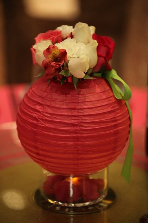 Chinese flora lantern with a candle on the bottle. Makes the perfect centerpiece for any occasion. Chinese Party, Japanese Party, Asian Party, Chinese Theme, Lantern Centerpieces, Chinese New Year Decorations, Chinese Wedding, Party Centerpieces, New Years Decorations