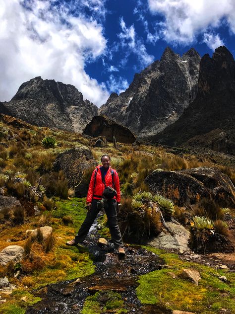 Mt Kenya, Mount Kenya, Vision Board Pics, Adventure Quotes, Beautiful Gif, 2025 Vision, Travel Bucket List, Sacred Geometry, Kenya