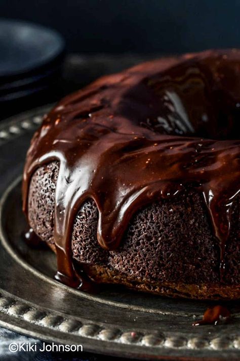 Whiskey Desserts, Whisky Cake, Whiskey Chocolate, Best Cake Mix, Chocolate Espresso Cake, Espresso Cake, Whiskey Cake, Chocolate Zucchini Cake, Chocolate Bundt