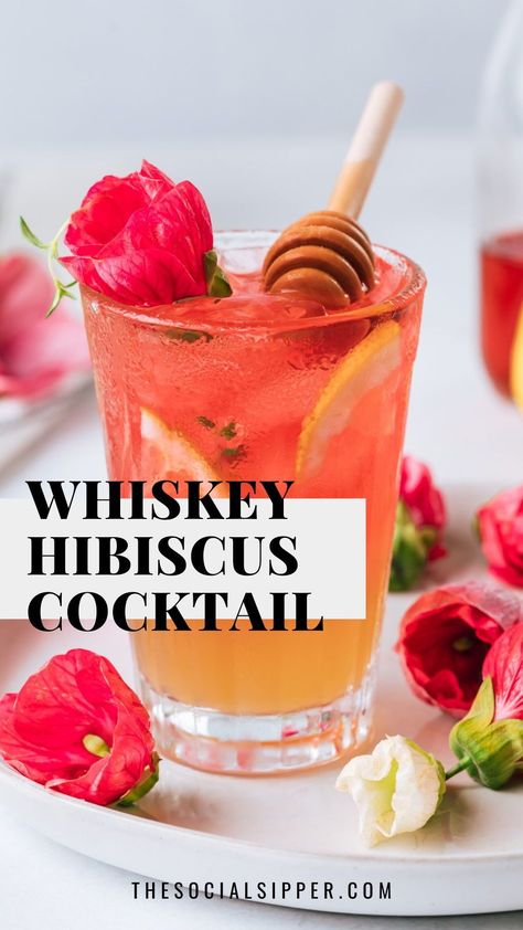 This whiskey cocktail is the perfect colorful drink for hosting guests for a girls brunch. With honey, whiskey, hibiscus tea, you have a delicious and healthy cocktail recipe. Pink Whiskey Drinks, Pink Bourbon Cocktail, American Honey Whiskey Drinks, Hibiscus Drinks Cocktails, Hibiscus Bourbon Cocktail, Whiskey Tea Cocktail, Spring Whiskey Cocktails, Hibiscus Tea Cocktail, Honey Whiskey Cocktails