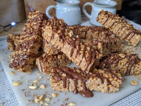 Rice Pops, Rice Crispie, Gluten Free Guide, Best Gluten Free Desserts, Deserts Easy, Store Cupboard, Treat Bar, Peanut Butter Marshmallow, Gluten Free Peanut Butter