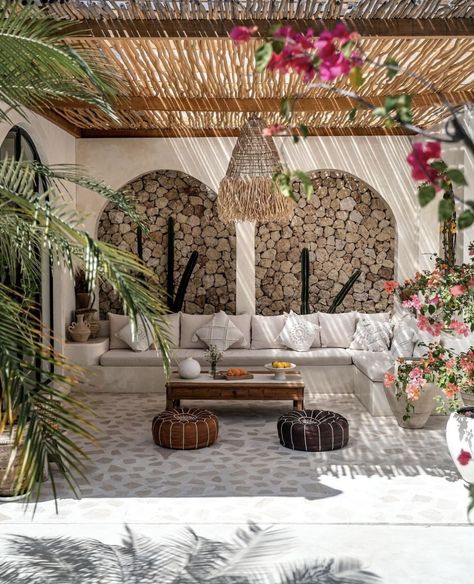 Tropical Interior Design Living Rooms, Green Lashes, Bali Style Home, Spiritual Garden, Hacienda Style Homes, Bali House, Rooftop Terrace Design, Siargao, Outdoor Cafe