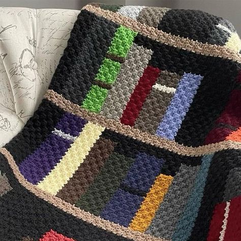 Bookshelf Crochet Blanket, Crochet Book Blanket Pattern, Crochet Bookshelf Blanket, Book Blanket Crochet, Crochet Book Blanket, Crochet Bookshelf, Photo Time, Patchwork Blanket, Blanket Patterns