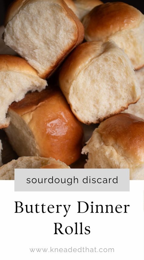 These soft and buttery sourdough discard dinner rolls are the perfect side dish idea for you next weeknight dinner! Sourdough Discard Recipes Easter, Discard Sourdough Dinner Rolls, Sourdough Texas Roadhouse Rolls, Sourdough Dinner Rolls Discard, Soft Sourdough Dinner Rolls, Sourdough Buns Dinner Rolls, Sourdough Discard Rolls Quick, Sourdough Rolls From Discard, Discard Dinner Rolls