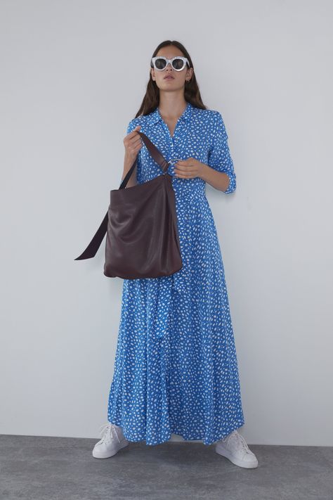 Women's Maxi Dresses | New Collection Online | ZARA United States Long Dresses Casual, Marilyn Dress, Zara Maxi Dress, Mode Zara, Black Slip Dress, Zara Fashion, Printed Long Dresses, Long Dress Casual, Dinner Outfits