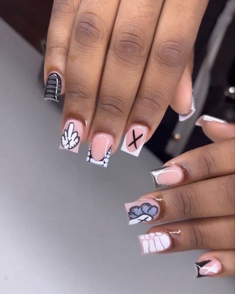 Short Nails For Medical Field, Klaws Nails Acrylic Short, Nails For 3rd Grade, Aesthetic Nail Designs For Short Nails, Braider Nails Ideas, Short Baddie Nail Designs, Kaw Nails, Acrylic Nail Designs Short, Braider Nails