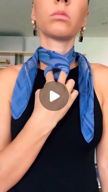 Scarf Ties Ideas Tutorials, How To Tie Long Scarf Around Neck, Tying Neck Scarves, How To Knot A Scarf, Ways To Tie A Neck Scarf, Tie Scarf How To Neck Scarves, Tie As Scarf, How To Wear A Scarf Around Your Neck, Scarf Ties Ideas