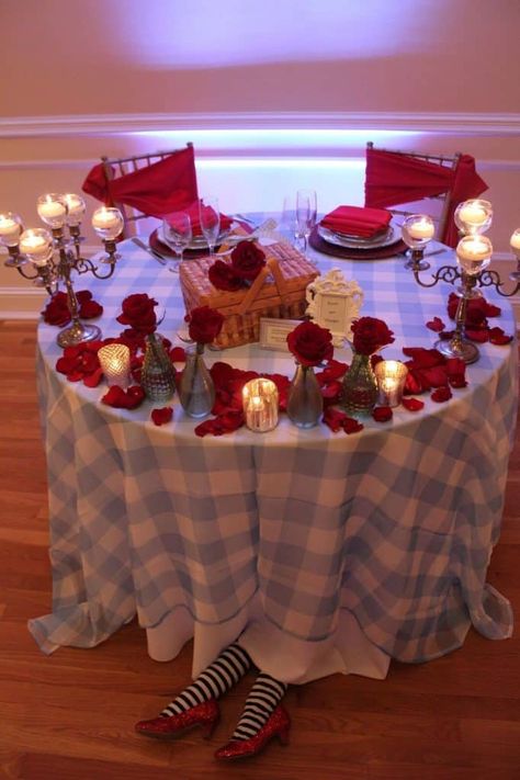 Wizard Of Oz Wedding Ideas, Wizard Of Oz Themed Wedding, Wizard Of Oz Sweet 16, Wizard Of Oz Bridal Shower Ideas, Wizard Of Oz Wedding Theme, Wizard Of Oz Table Decorations, Wizard Of Oz Gala, Wizard Of Oz Wedding, Silver Candle Stand