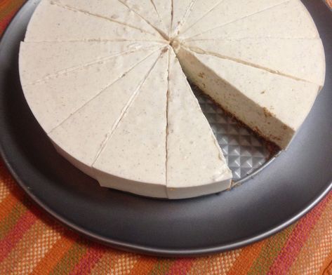 Put your watered-down agua de horchata down...and make this HORCHATA CHEESECAKE. Horchata Cheesecake Recipe, Horchata Cheesecake, Rice With Milk, Churro Cake, Corn Cakes Recipe, San Marcos California, Hispanic Kitchen, Chipotle Chili Powder, Dessert Cakes