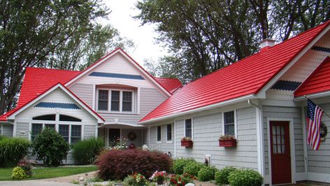 MRA Announces 2018 Top Roofing Color Trends Of The Year: It's Intense Red Roof House Colors, House Color Combinations, Red Metal Roof, Tin Roof House, Metal Shingle Roof, Red Roof House, Metal Roof Houses, Metal Shingles, Metal Roof Colors