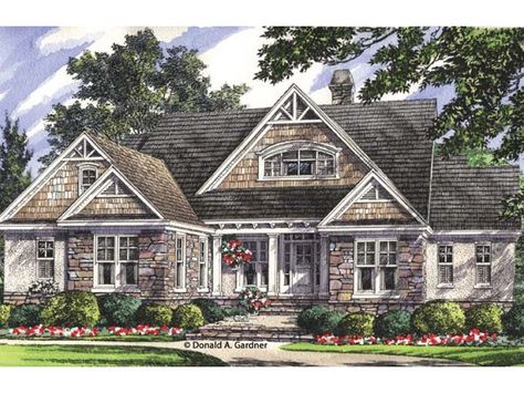 Craftsman House Plan with 2569 Square Feet and 4 Bedrooms from Dream Home Source | House Plan Code DHSW076897  Master and guest on main, kids rooms in basement Bathroom Craftsman, Craftsman Floor Plans, Bedroom Plan, Basement House Plans, House Plans One Story, Craftsman Exterior, Country Craftsman, Basement House, Lake House Plans