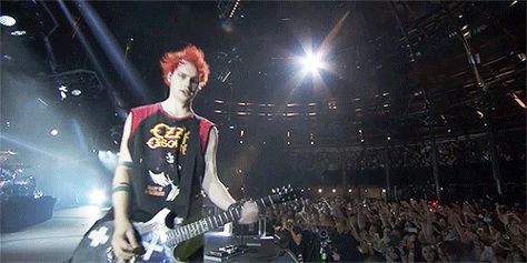 Michael Clifford  GIF Michael Clifford Gif, Need Change, Mikey Clifford, Michael Gordon, Australian Men, O2 Arena, Five Seconds Of Summer, Michael Clifford, Calum Hood