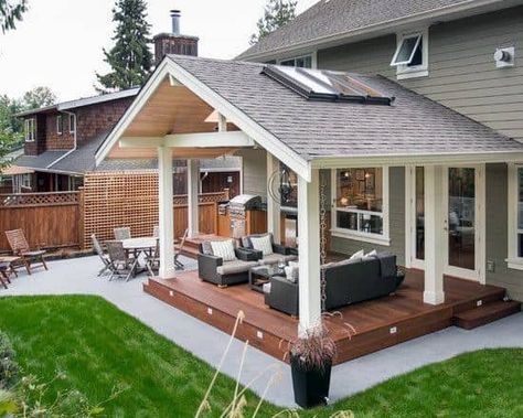 Top 40 Best Deck Roof Ideas - Covered Backyard Space Designs Design Per Patio, Covered Backyard, Backyard Covered Patios, Pergola Diy, Covered Patio Design, Outdoor Covered Patio, Concrete Patios, Patio Deck Designs, Pergola Design