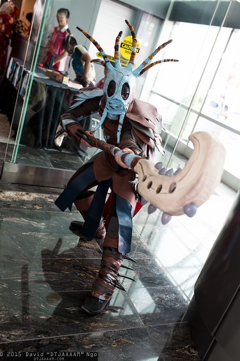 Valka #HTTYD2 Httyd Anime, Valka Cosplay, Httyd Valka, Valka Httyd, Httyd Cosplay, Dragon Httyd, Httyd Funny, Dragon Silhouette, Httyd Art