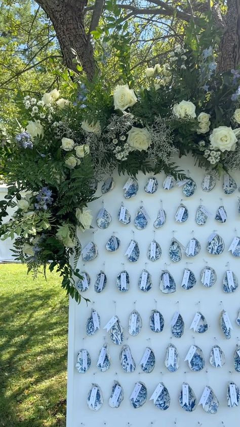 Maine Wedding & Event Planner (@confetti.and.cocktailsevents) • Instagram photos and videos Coastal Wedding Ideas, Black And White Wedding Theme, Wedding Color Pallet, Lowcountry Wedding, White Wedding Theme, 2025 Wedding, Cape Cod Wedding, Maine Wedding, Coastal Wedding