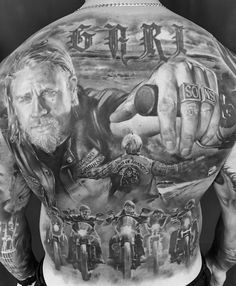 Harley Tattoos, Biker Tattoos, Kunst Tattoos, Tattoo Magazine, Full Back Tattoos, Back Tattoos For Guys, Geniale Tattoos, 3d Tattoos, Badass Tattoos