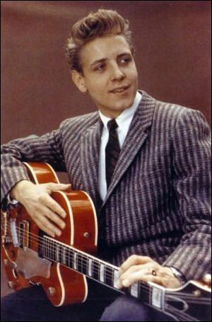 Eddie Cochran, 1950s Music, 50s Rock And Roll, 50s Music, Celebrities Who Died, John Walker, Classic Rock And Roll, 60s Music, Rock N Roll Music