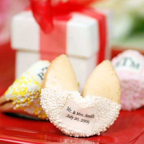 Personalized Fortune Cookies You can personalize the message too Fortune Cookie Wedding, Personalized Fortune Cookies, Custom Fortune Cookies, Cookie Wedding, Cookie Wedding Favors, Cheap Favors, Wedding Messages, Edible Wedding Favors, New Years Eve Weddings