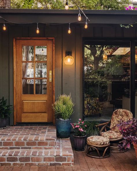 Laurel Canyon Home, Mirrored Bar, Brick Steps, Color Lights, Bungalow Homes, Cabin Exterior, Laurel Canyon, Casa Exterior, Wall Color