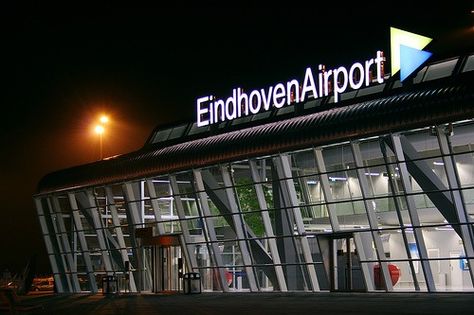 Eindhoven Airport, Netherlands Airport At Night, Eindhoven Airport, Airport Aesthetic, Visit Amsterdam, Eindhoven, The Roof, Best Coffee, Four Square, The Netherlands