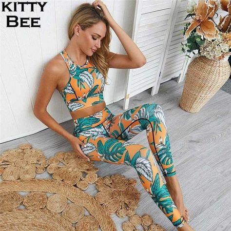 Yoga Set Gym Clothing High Waist Sport Suit Women Tracksuit 2 Piece Set Women Fitness Sport Hawaiian Clothes For Women, Hawaiian Clothes, Comfort Clothing, Sport Suit Women, Fashion Terms, Sports Bra And Leggings, Printed Sports Bra, Gym Clothes Women, Workout Clothing