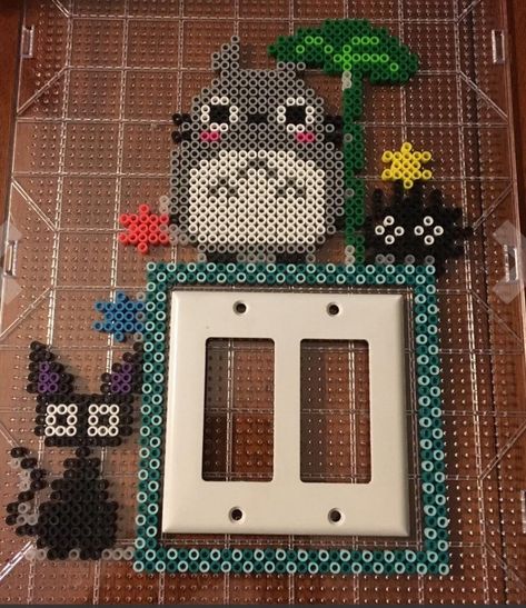 Perler Light Switch Cover, Perler Bead Light Switch Frames, Hamma Beads Ideas, Easy Perler Beads Ideas, Bead Studio, 3d Perler Bead, Perler Art, Perler Bead Templates, Diy Perler Bead Crafts