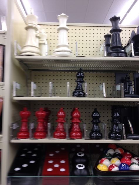 Chess piece's different size's at Hobby Lobby Chess Themed Party Decorations, Chess Themed Bedroom, Chess Bedroom, Fishing Bedroom Decor, Chess Home Decor, Chess Room Decor, Chess Themed Room, Dragonfly House, Large Chess Pieces Decor