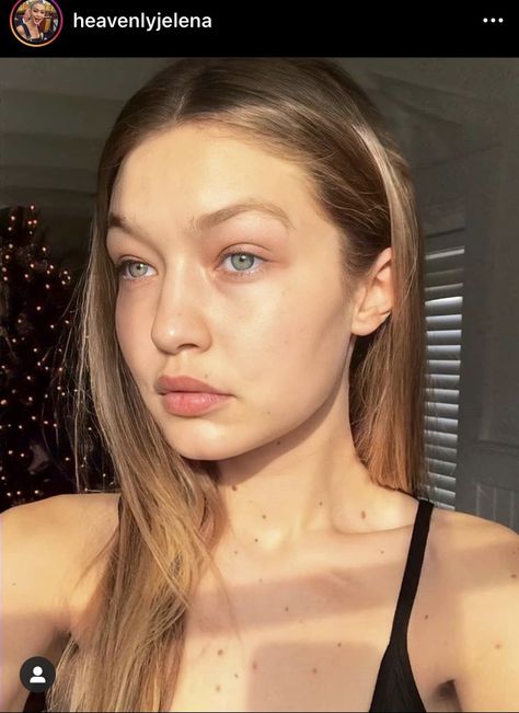 Gigi Hadid No Makeup, No Makeup, Makeup Natural, Without Makeup, Gigi Hadid, Bella Hadid, Girls Night, Pretty Woman, Natural Makeup