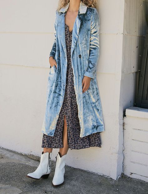 Velvet Duster, Velvet Cardigan, Long Sleeve Velvet Dress, Duster Jacket, Free People Jacket, Fashion Materials, Long Sleeves Coats, Velvet Fashion, Decorated Shoes