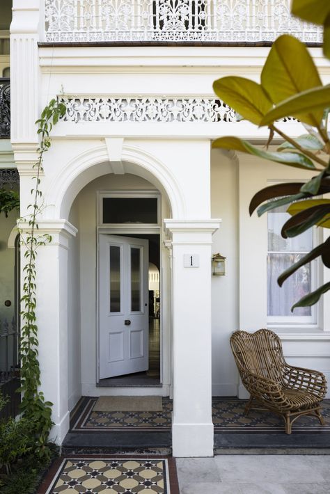 A Renovated Victorian Terrace In Balmain Victorian Terrace Exterior, Minimal Staircase, Renovated Victorian House, Roof Section, Victorian Terrace Renovation, Terrace Exterior, Renovated Victorian, Victorian Homes Exterior, Marble Plinth