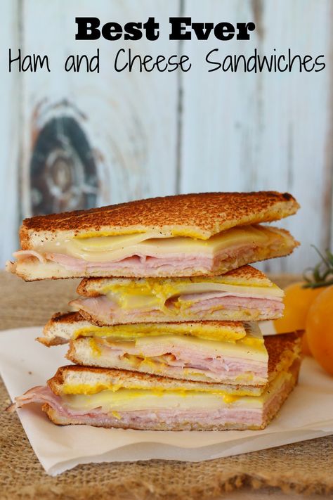 Best Ever Ham and Cheese Sandwiches!   It's a mix between a grilled and cold sandwich! I made it yesterday and everyone LOVED it! #ad Nut Tart, Ham And Cheese Sandwiches, Cold Sandwich Recipes, Big Sandwich, Grilled Ham And Cheese, Picnic Sandwiches, Ham Sandwich, Appetizer Sandwiches, Cheese Sandwich Recipes