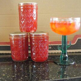 Strawberry Margarita Jam Apple Pie Jelly, Strawberry Fig Preserves, Strawberry Tequila, Guava Jam, Strawberry Freezer Jam, Pear Jam, Freezer Jam, Strawberry Jelly, Strawberry Margarita